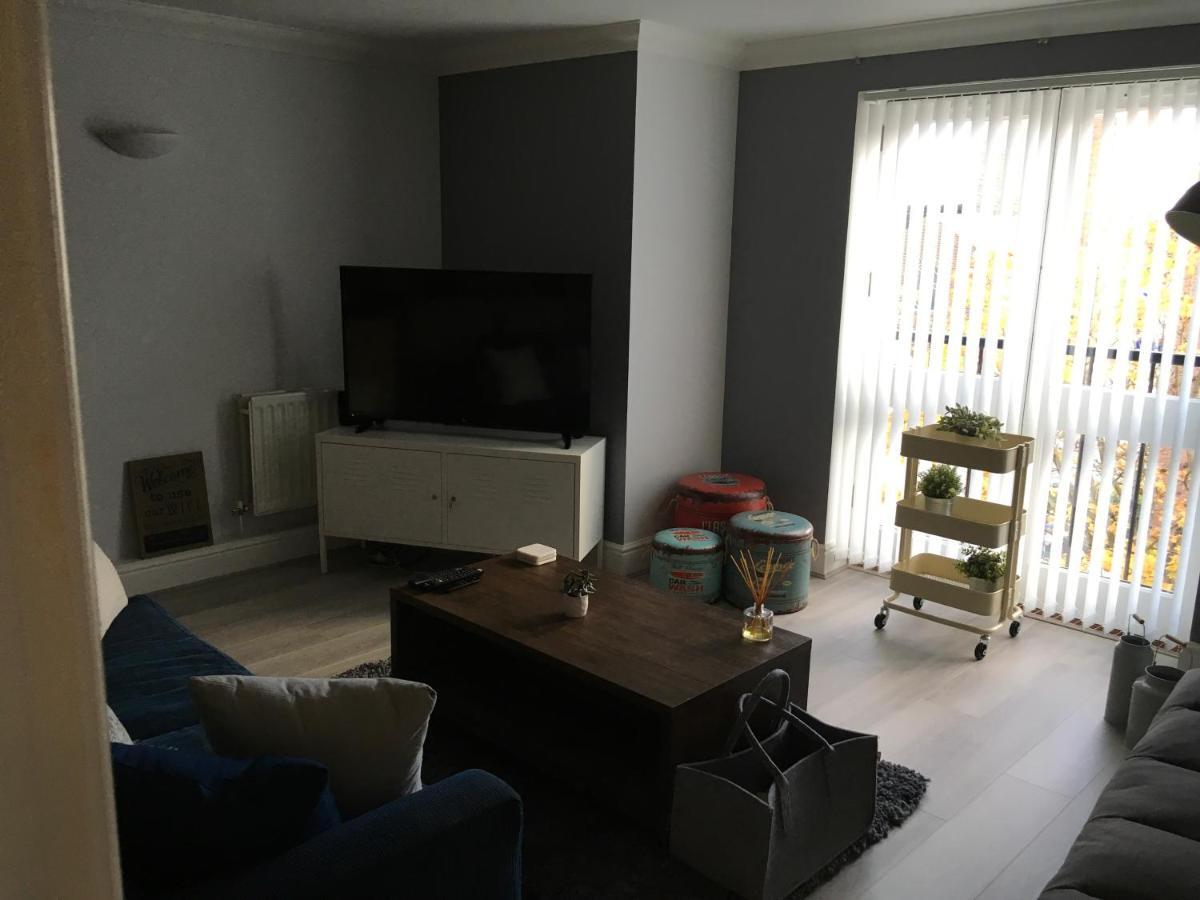 Godwin Court 21 Lägenhet Swindon Exteriör bild